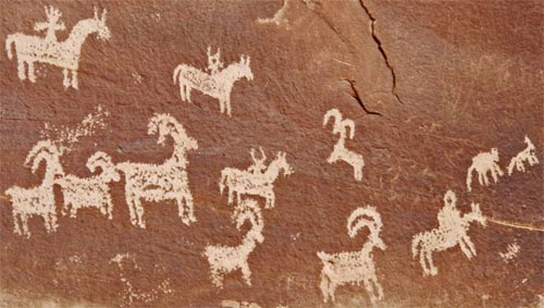 Petroglyphs at Arches NP. Men riding horses date the images to later than 1600.
