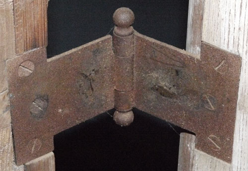 West Cabin Hinge